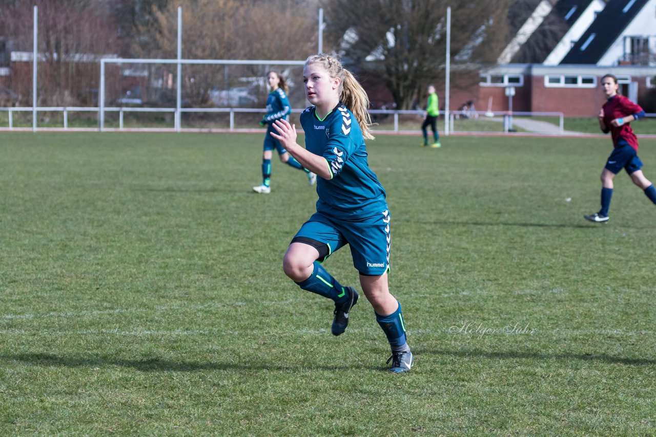 Bild 233 - B-Juniorinnen VfL Oldesloe - Krummesser SV _ Ergebnis: 4:0